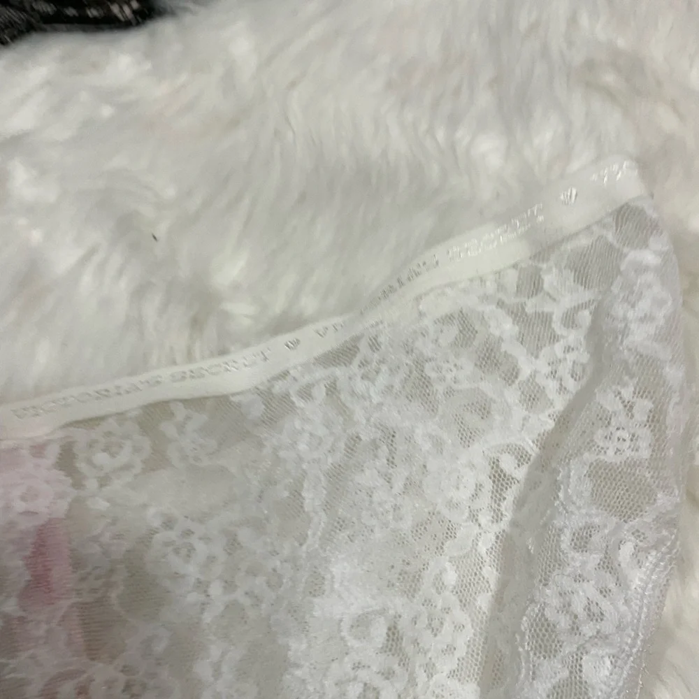 Victoria's Secret Black and White Lace Bra Set